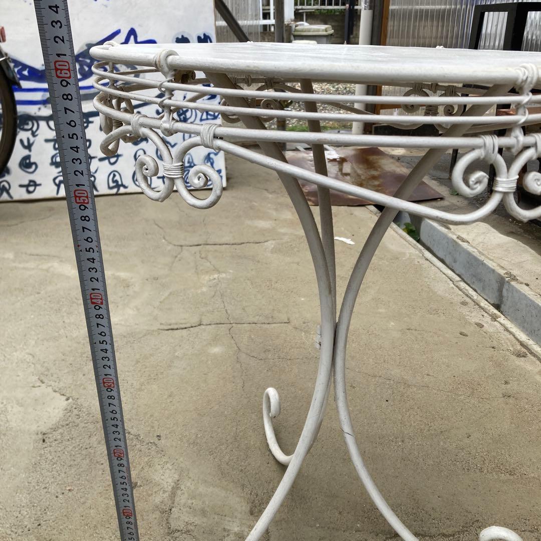 の*く様 白 アイアン ガーデンテーブル コーヒーテーブル　金属製 ビンテージ