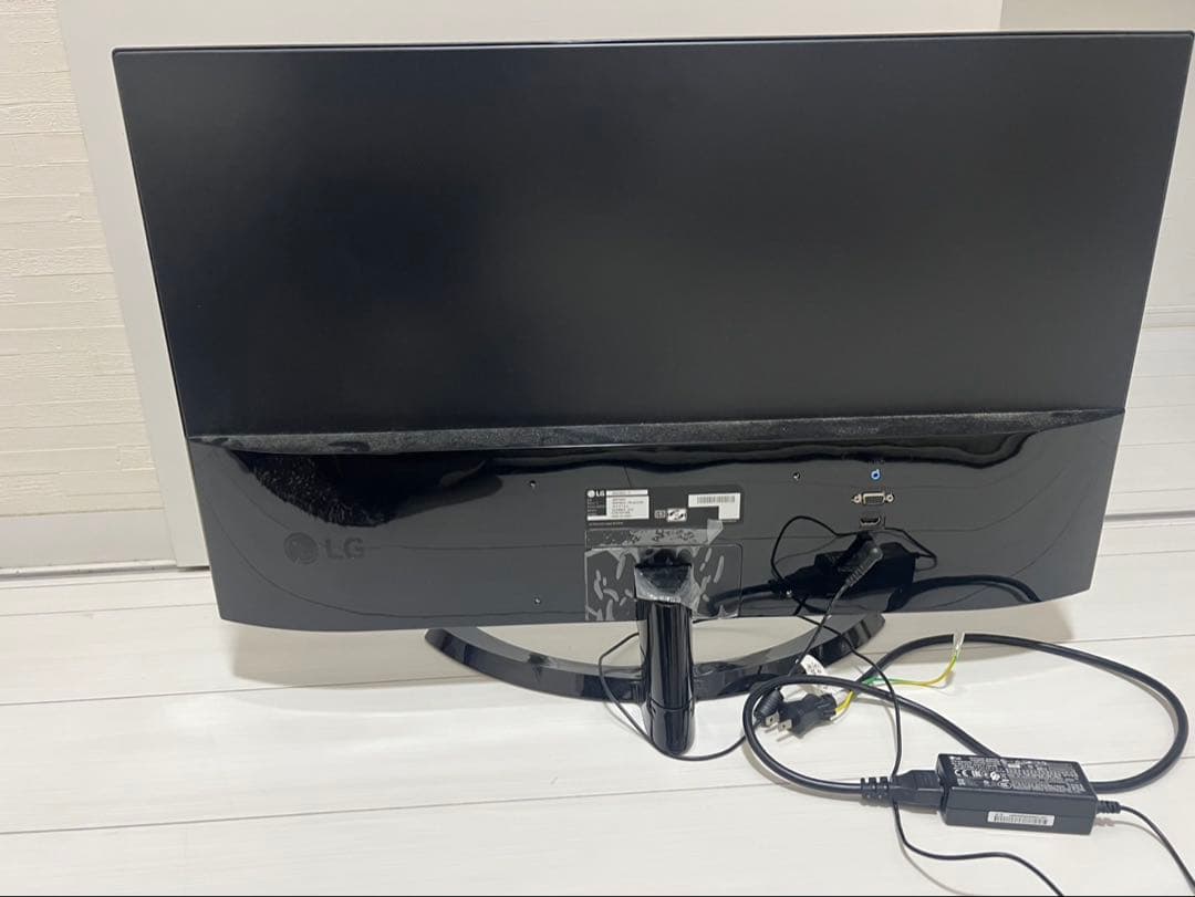 LG モニター　32インチ