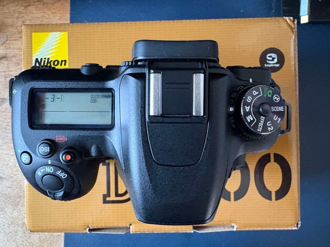 【程度極上・メーカー保証約2年付き】Nikon D7500 ショット数600枚