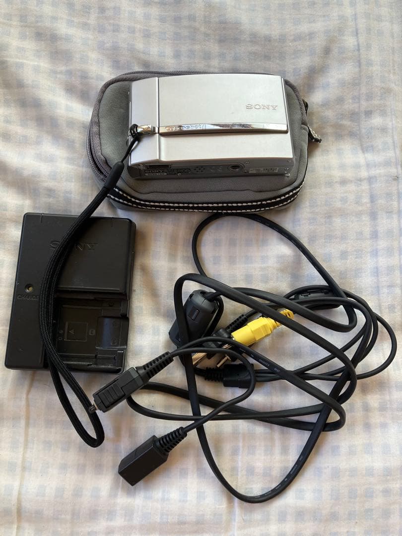 中古☆SONY デジカメ　DSC-T50 サイバーショット★付属品完備