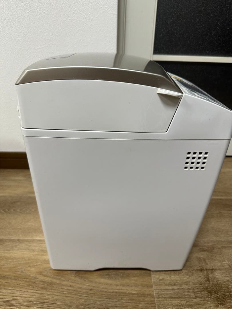 Panasonic SD-RBM1001 ホームベーカリー 2013年製