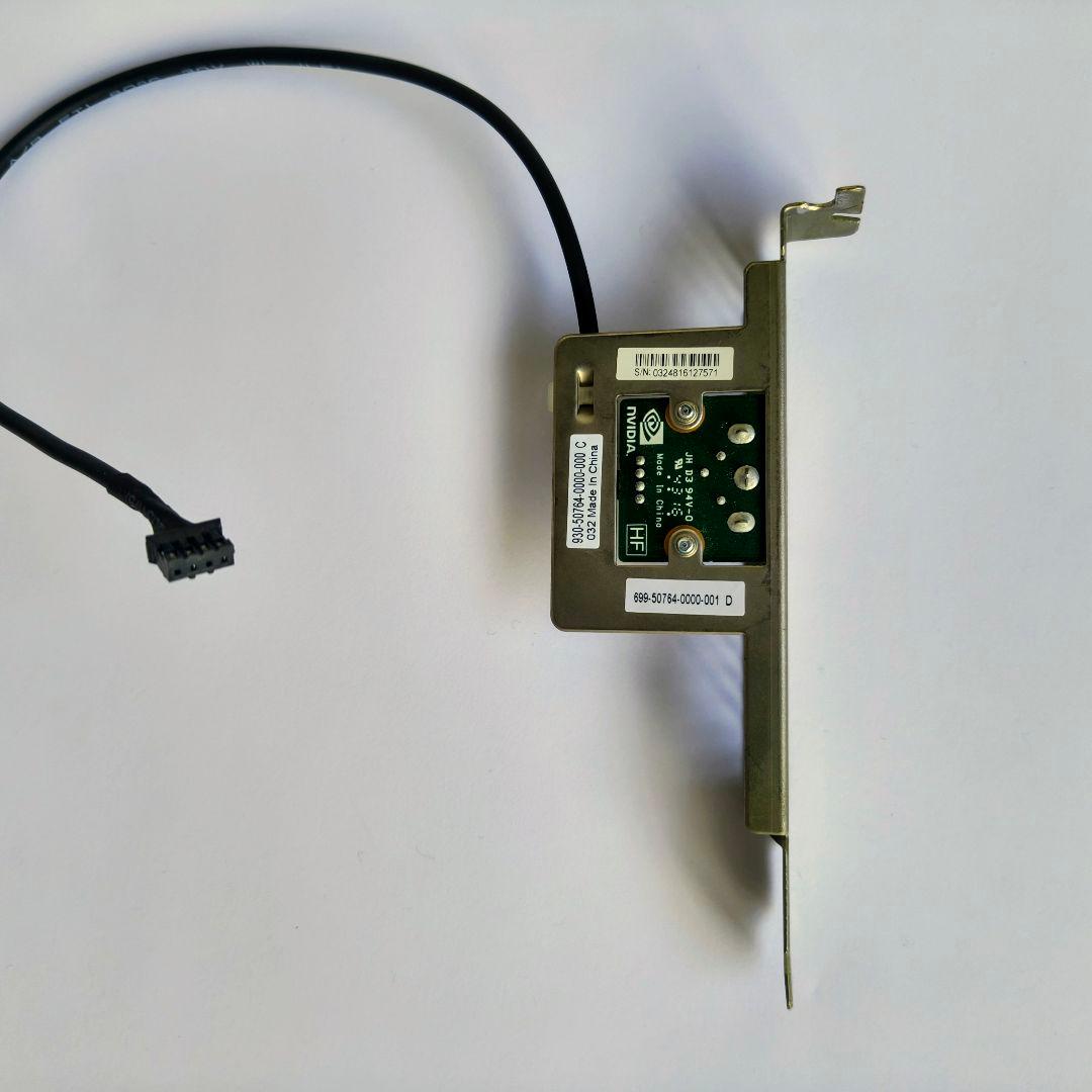 NVIDIA QUADRO グラフィックボード　3Dステレオブラケット付属