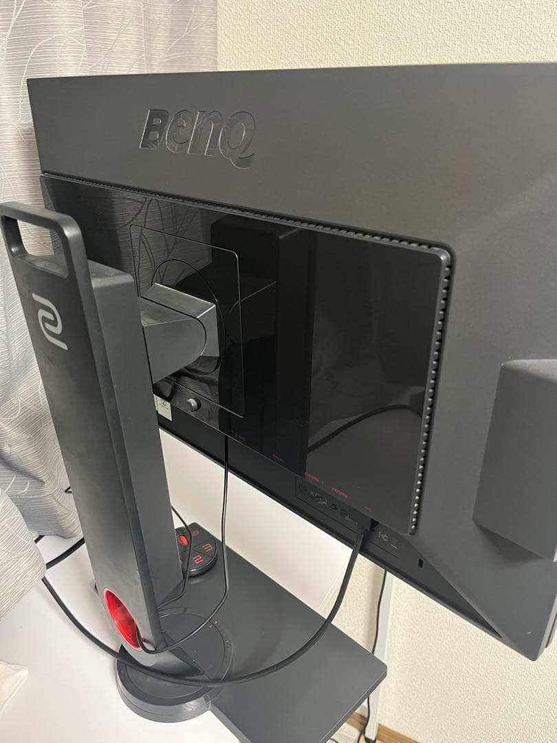 BENQゲーミングモニターXL2430 ZOWIEモデル