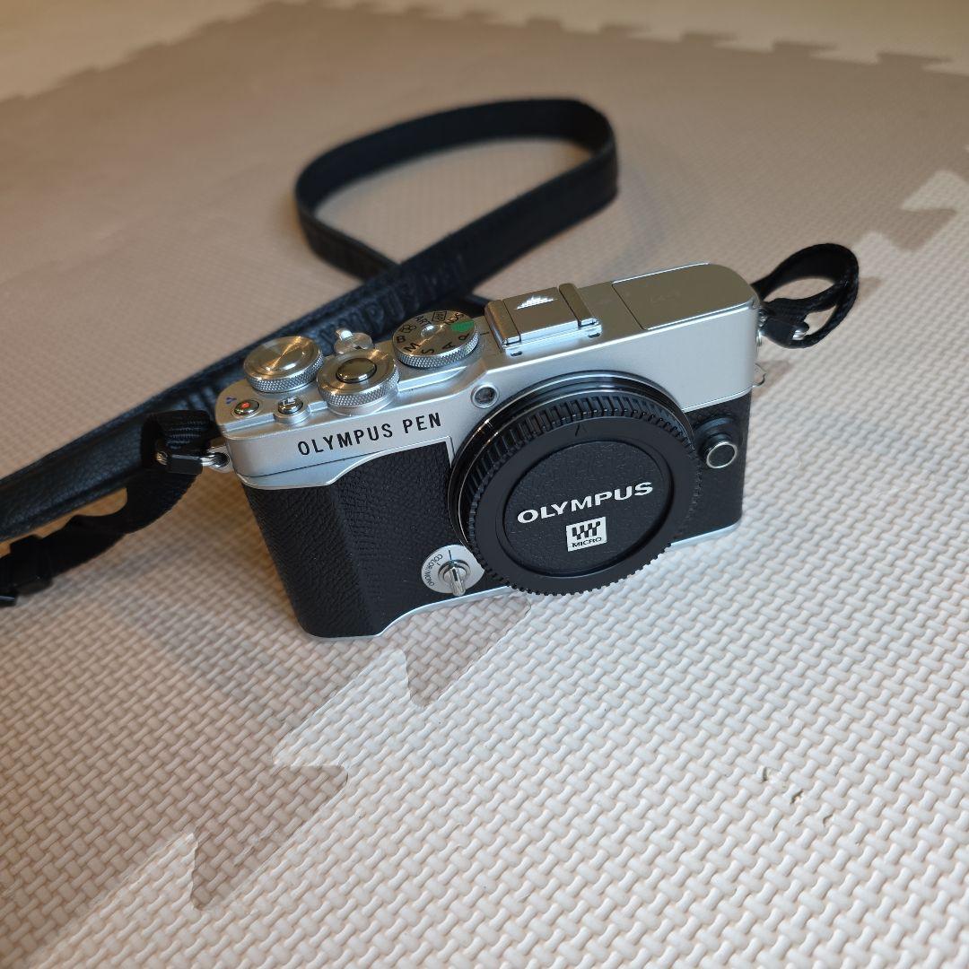 OLYMPUS PEN E-P7 ミラーレスカメラ