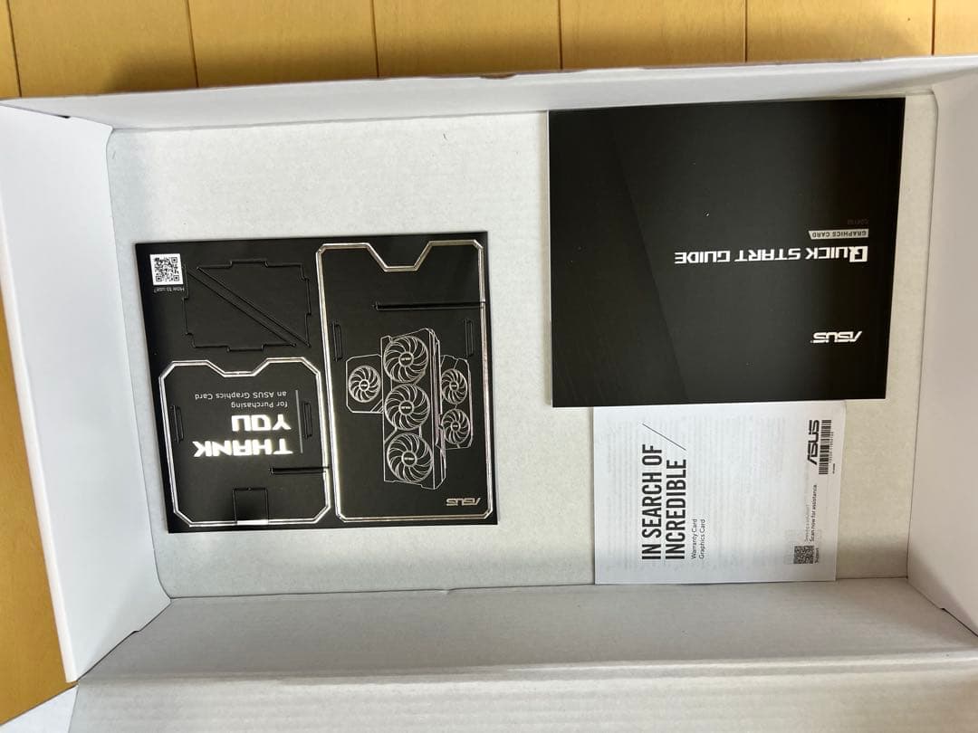 極美品ASUS GeForce RTX 4060 Ti 8GB OC