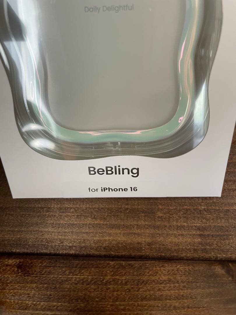 新品iPhone16ホワイトオーロラ、リングセットiface BeBling