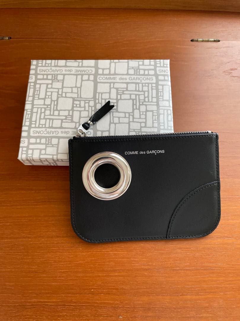 a*1様 コムデギャルソン　アイレット　カードケース　ケース