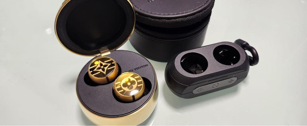 本物保証　ホライゾン イヤホン ゴールドLouis Vuitton