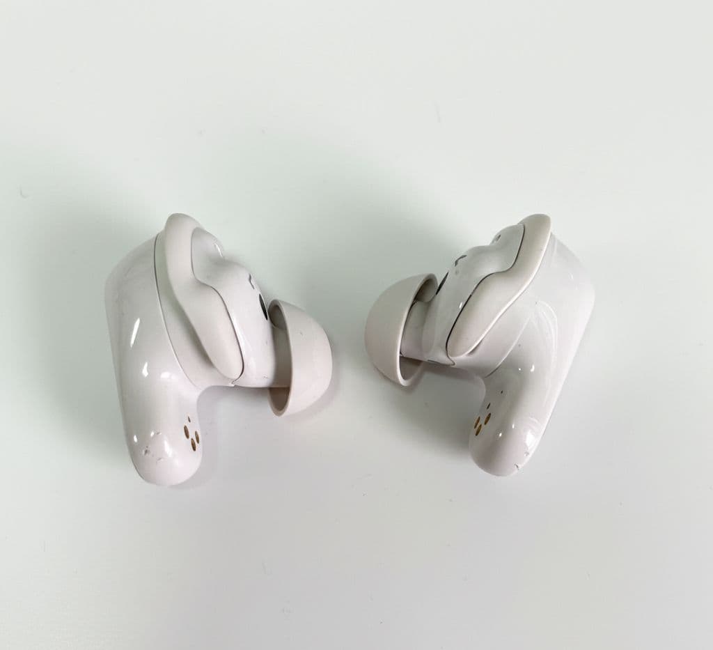 動作確認済 Bose QuietComfort Earbuds 本体のみ