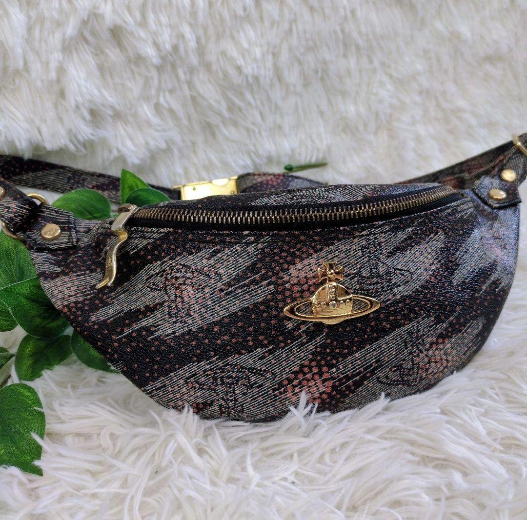 美品✨ヴィヴィアンウエストウッド ボディバッグ 総柄 ゴールド オーブ 2way