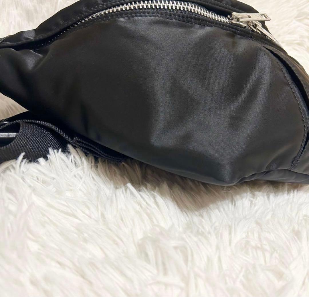 未使用級✨ポーター タンカー ボディバッグ ウエストバッグ ブラック ロゴ美品✨