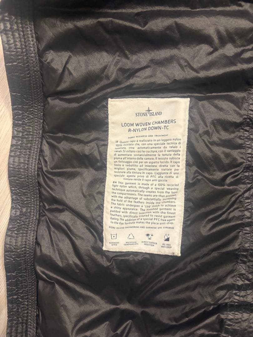 コ*ケ様 未使用級美品【STONE 】ライトダウンジャケット　XXL