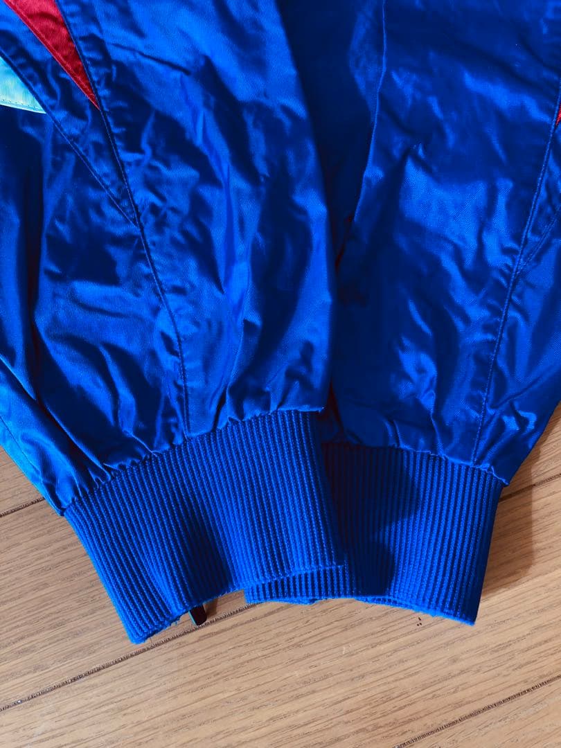 90's デサントアディダス セットアップ　ナイロン　トラックジャケット