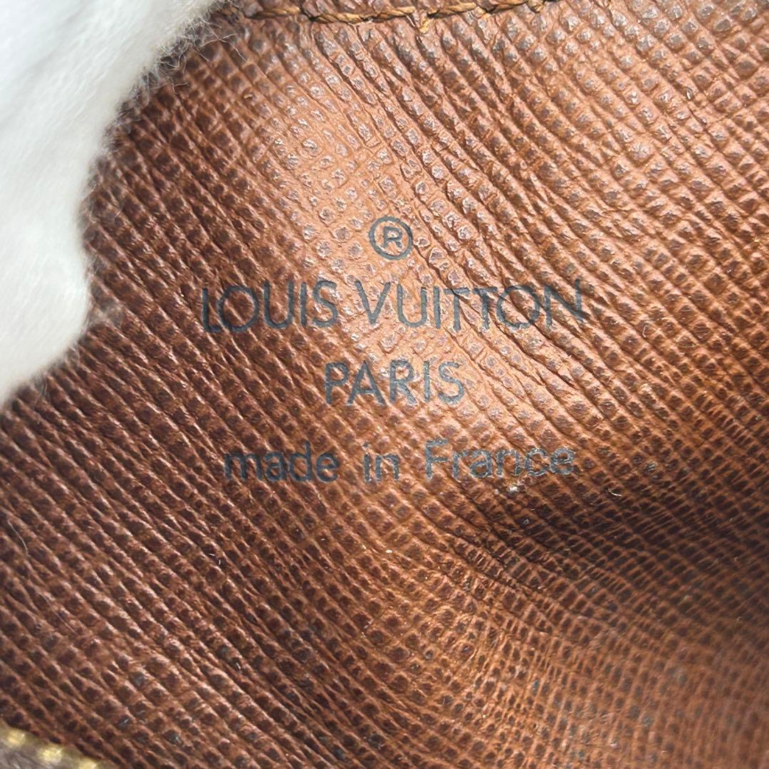 系*譜様 LOUIS VUITTON ルイヴィトン パピヨン ポーチ M5138