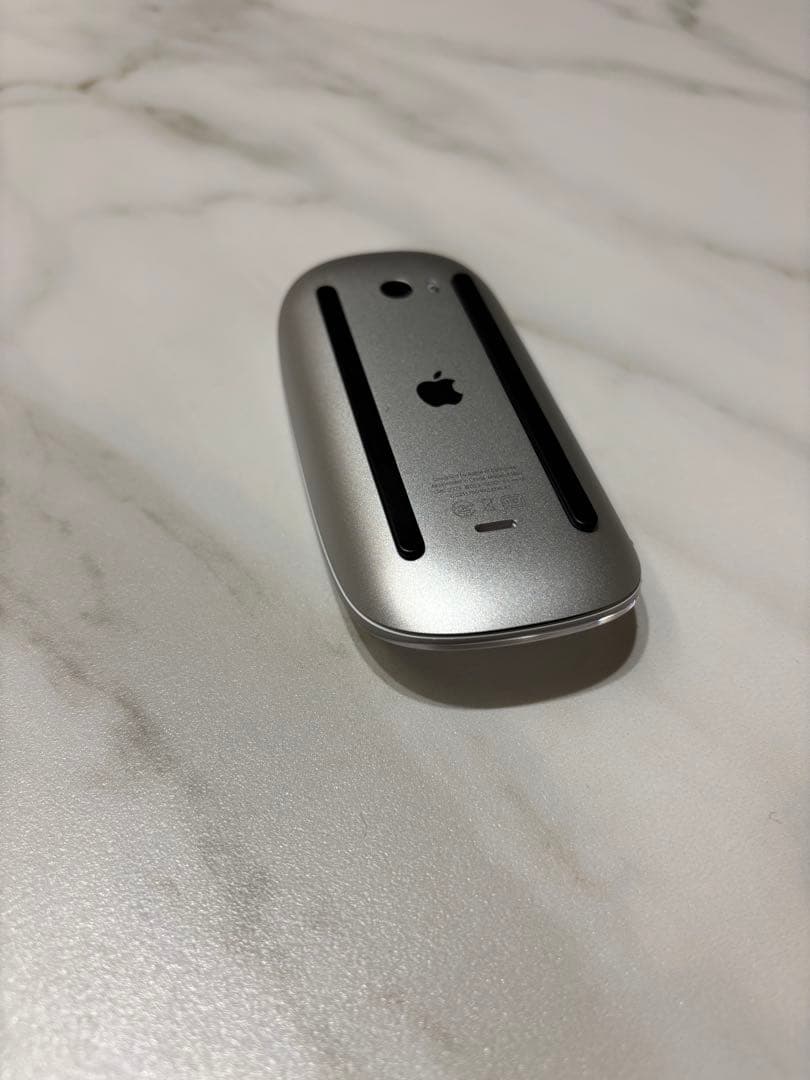 MacBook Air M1 512G 13インチ 2020（純正マウス付）