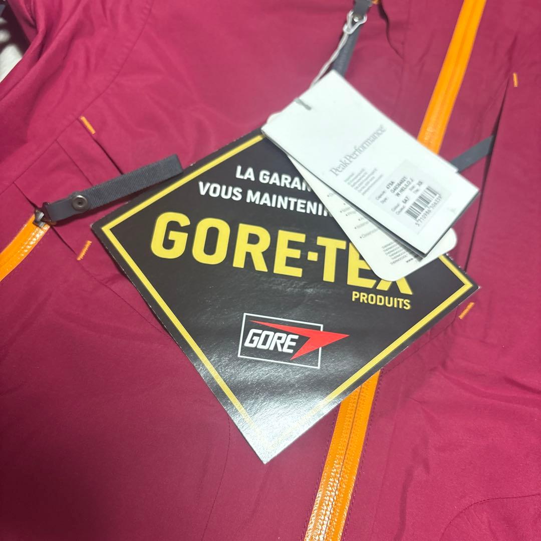 【新品未使用】Peak Performance HELI LOFT ジャケット