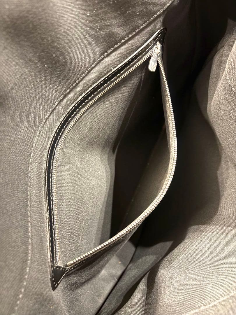 ルイヴィトン M30162 タイガ デルスー ショルダーバッグ