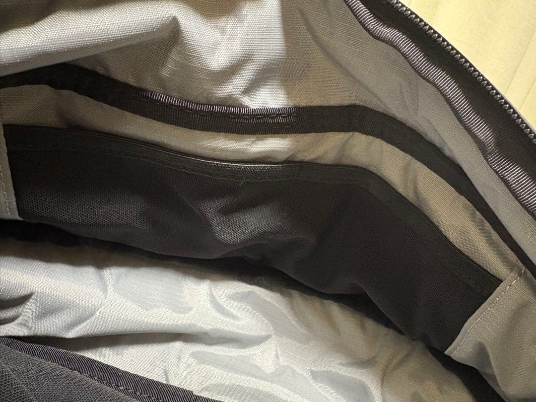 k*n様 限定品モデル　Aer Day Sling 3 Ultra