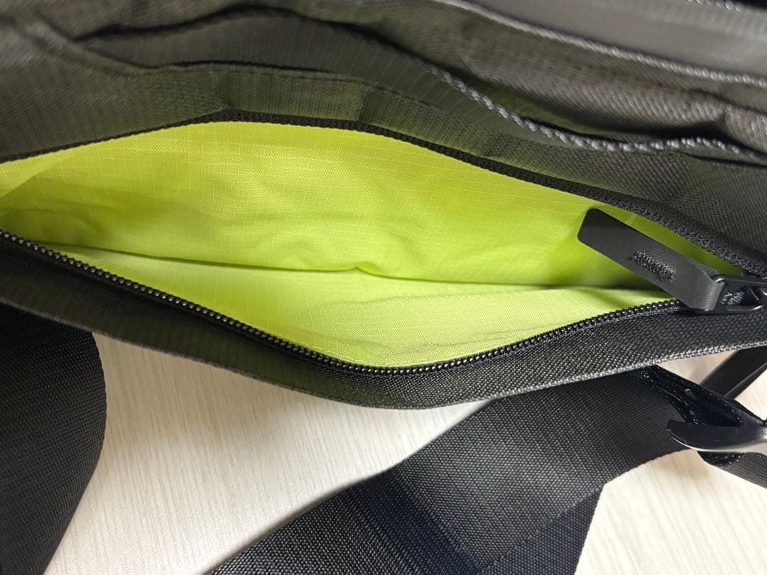 k*n様 限定品モデル　Aer Day Sling 3 Ultra