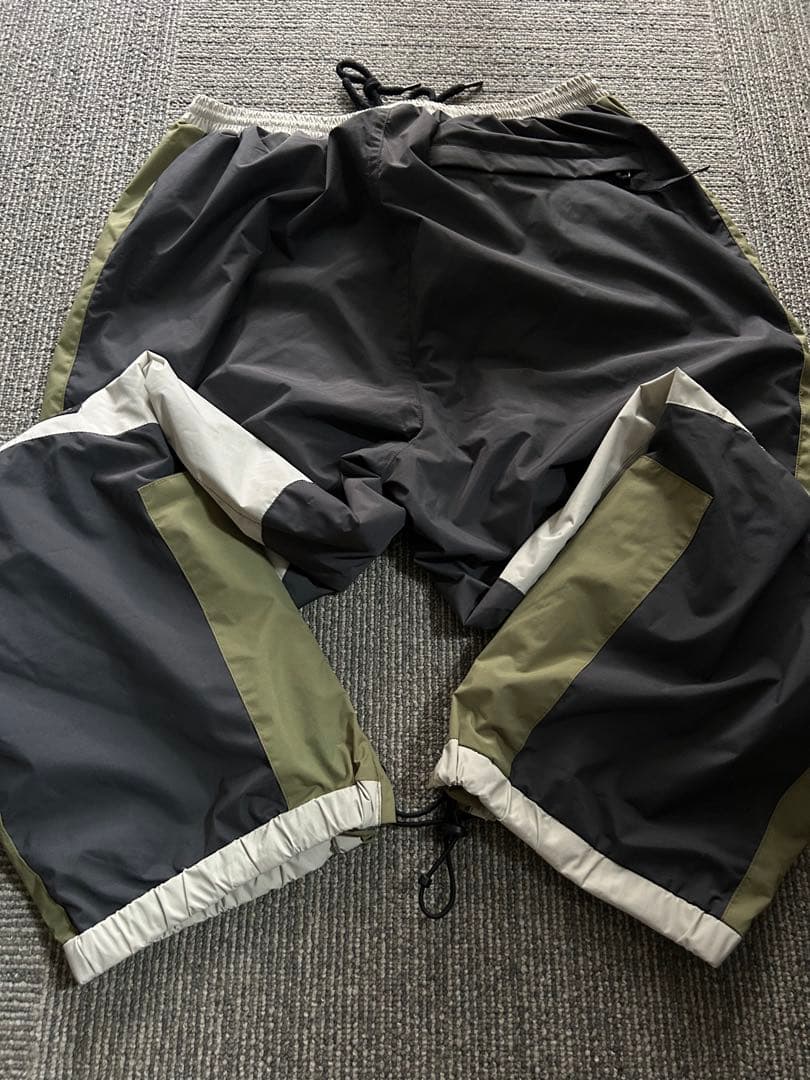 GAFH スノーウエア パンツ 韓国ブランド Mサイズ