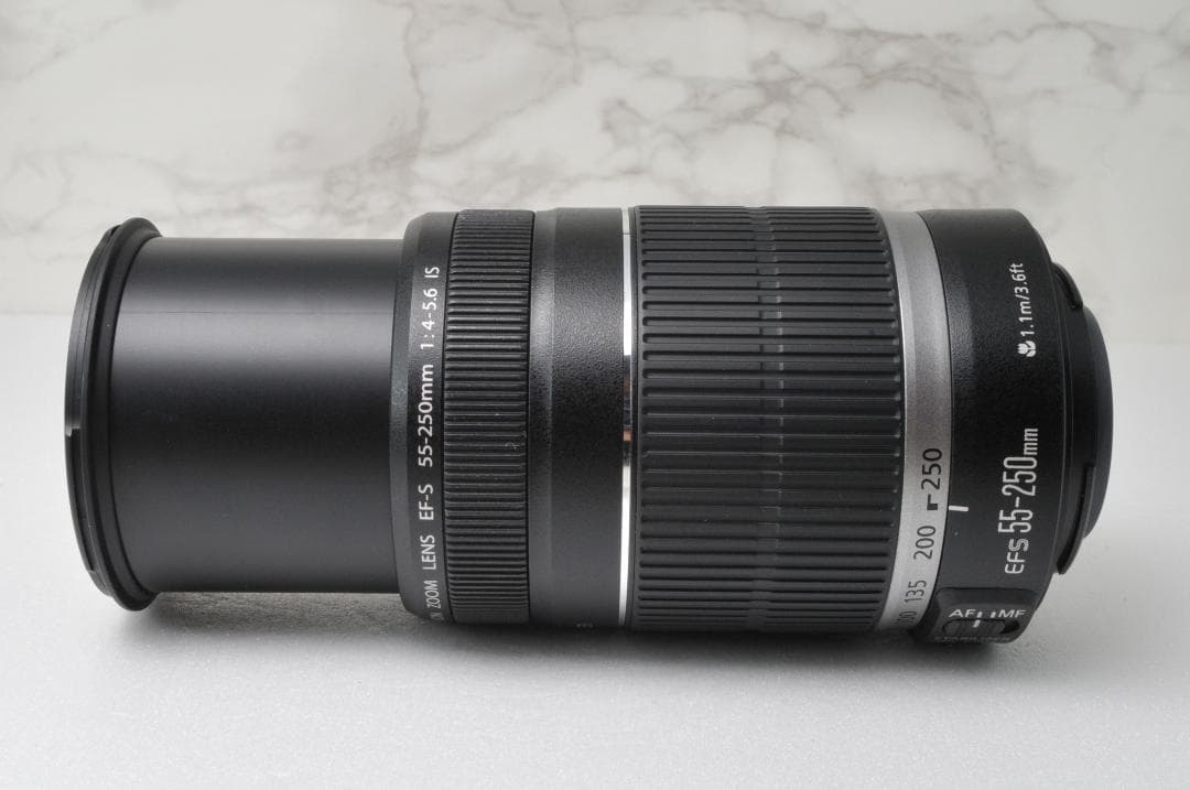 Canon EF-S 55-250mm IS⭐️望遠レンズ 手ぶれ補正 初心者