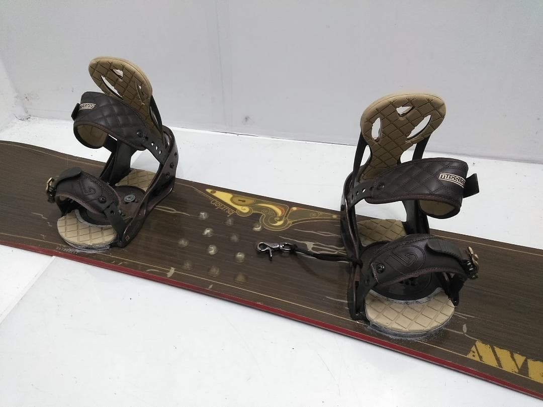 BURTON AVENUE 143cm スノーボード 2点セット ビンS-M △