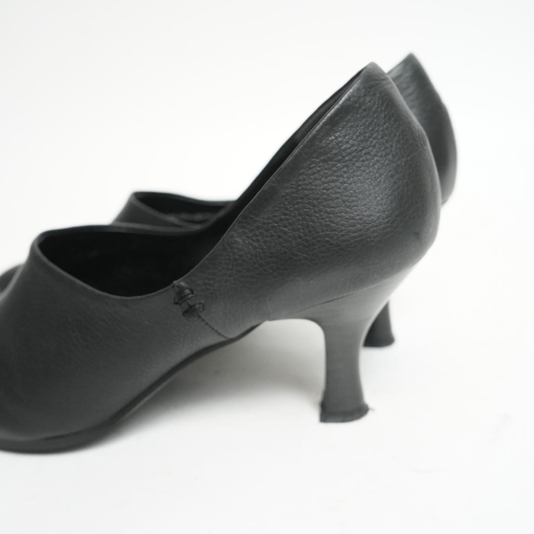 【美品】MANA マナ パンプス 深履き レザー ポインテッドトゥ 23.5