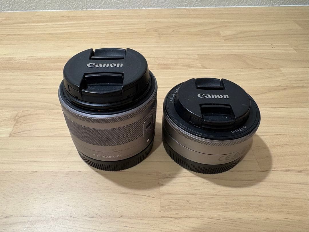 【限定値引き】Canon EOS M10ダブルレンズキット SDカード64G付き