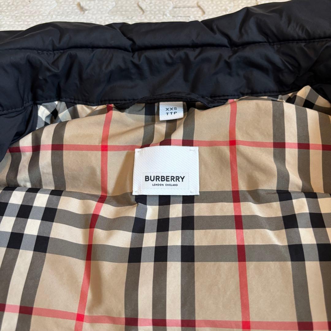 Burberry 美品！ 黒 ダウン