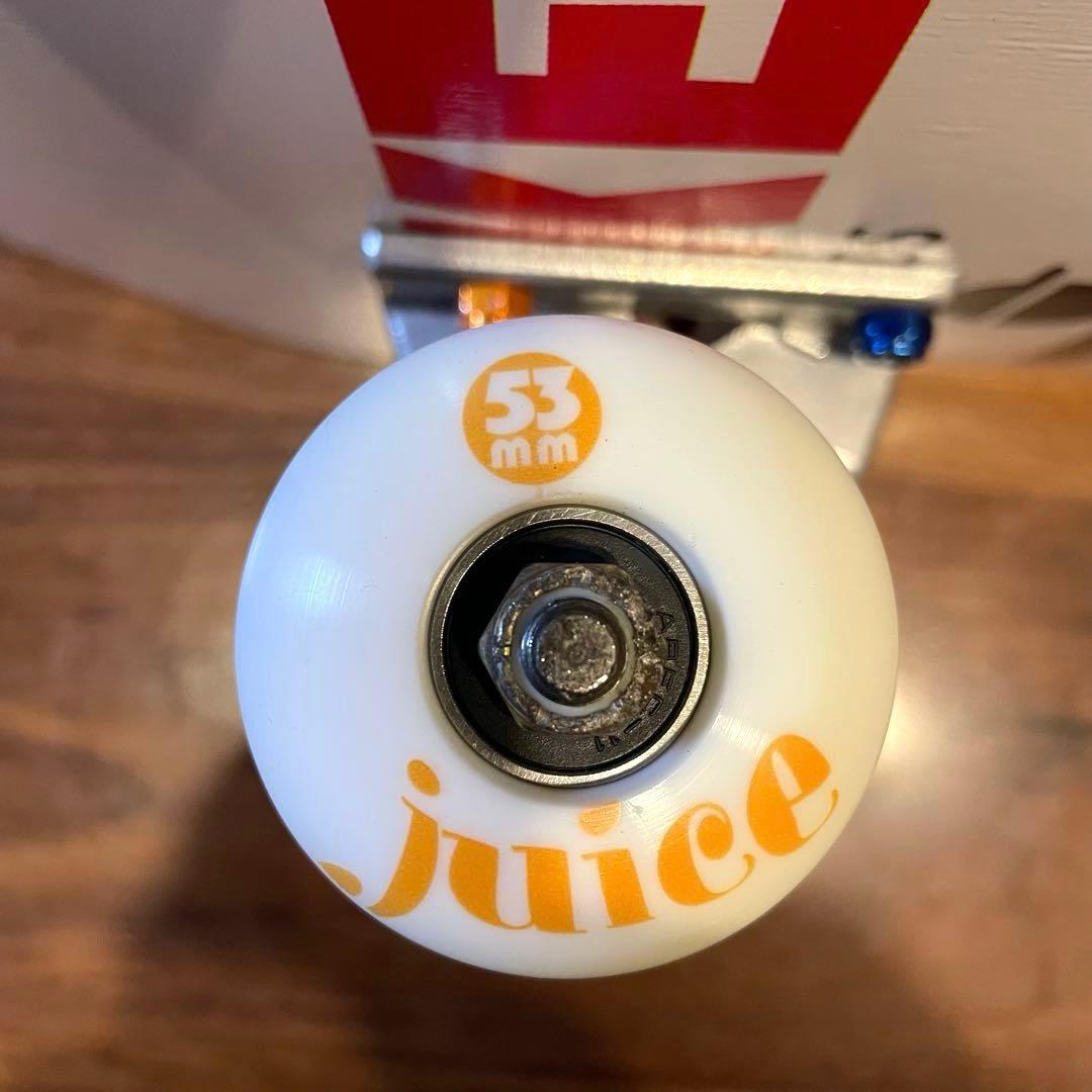 極美品　ベンチャートラック　スケートボード　コンプリート　子供用　スケボー