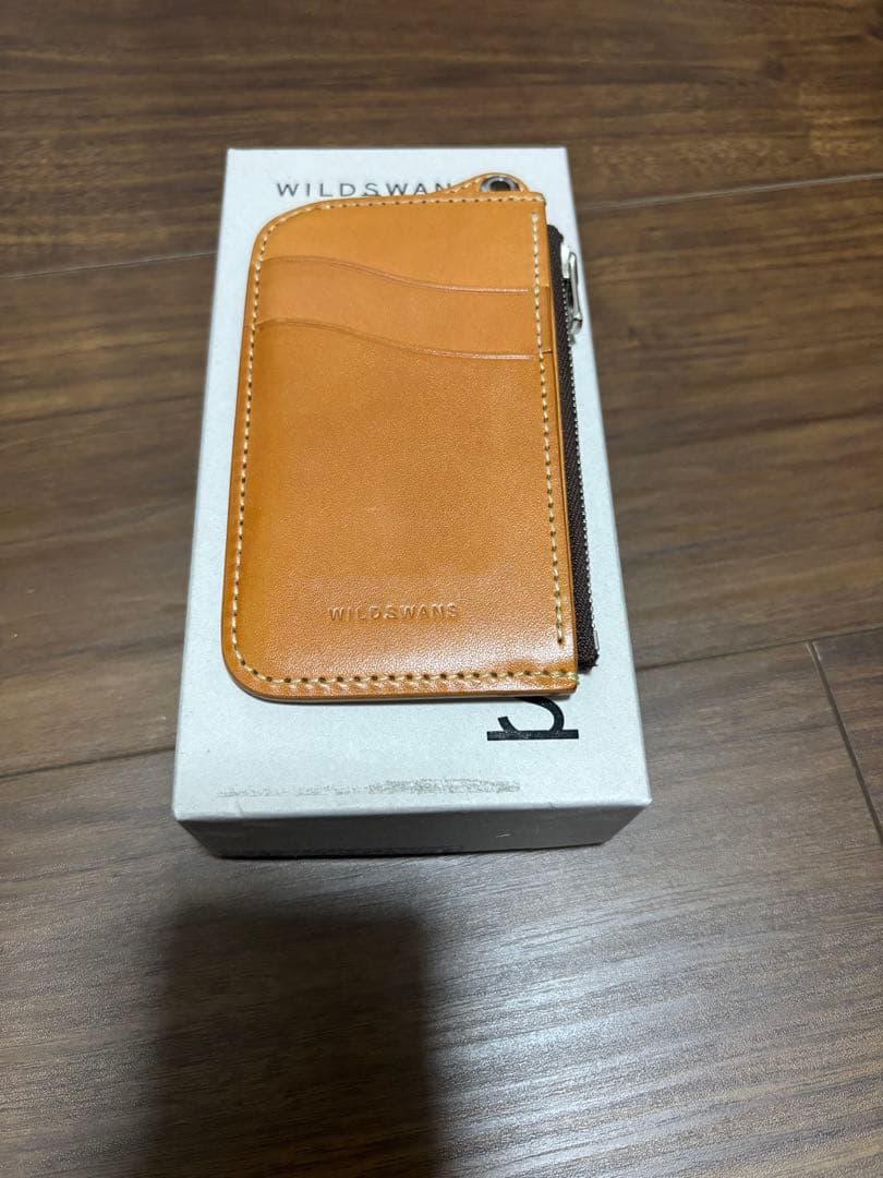 WILDSWANS ワイルドスワンズ　FRAGMENT フラグメント