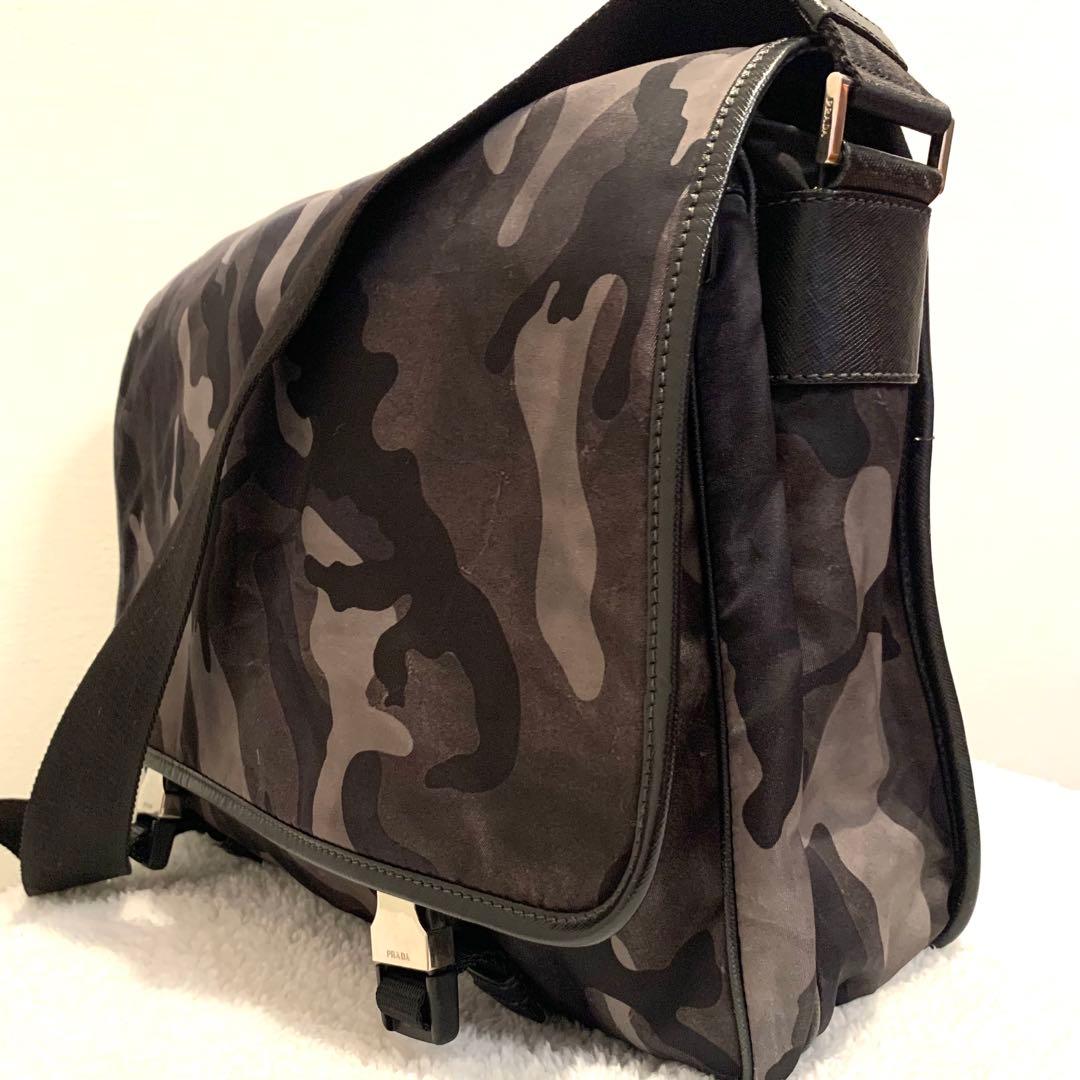 PRADA プラダ ショルダーバッグ 三角プレート　迷彩　ブラック