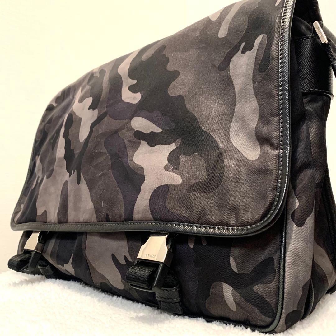 PRADA プラダ ショルダーバッグ 三角プレート　迷彩　ブラック