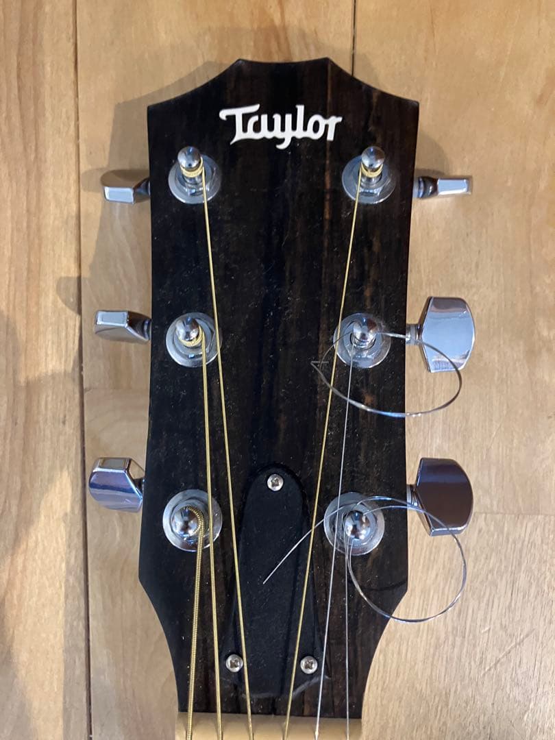 ドラゴンボール様【調整必要】Taylor 110e アコースティックギター