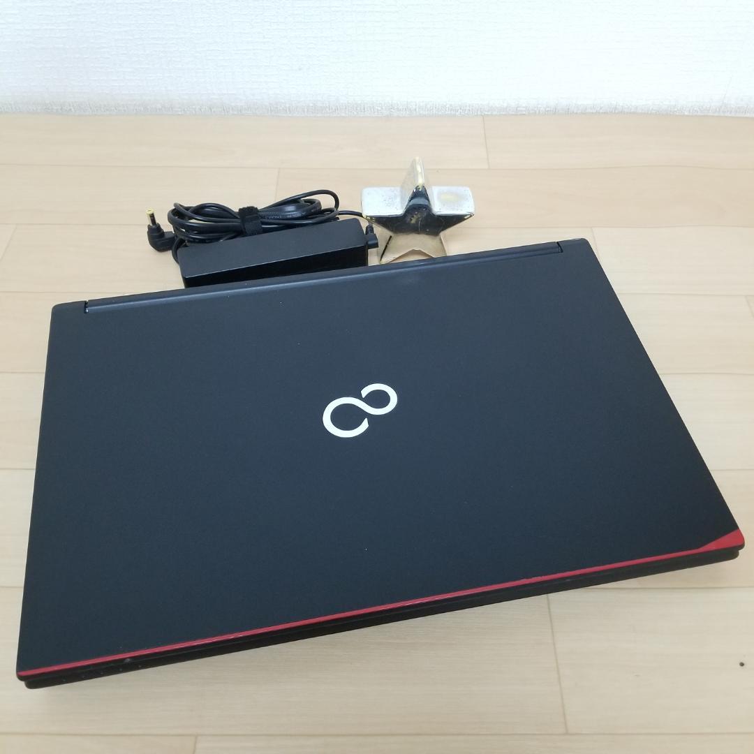 期間限定 一万円 i3 Win11 即使用可ノートPC 富士通(E0374)