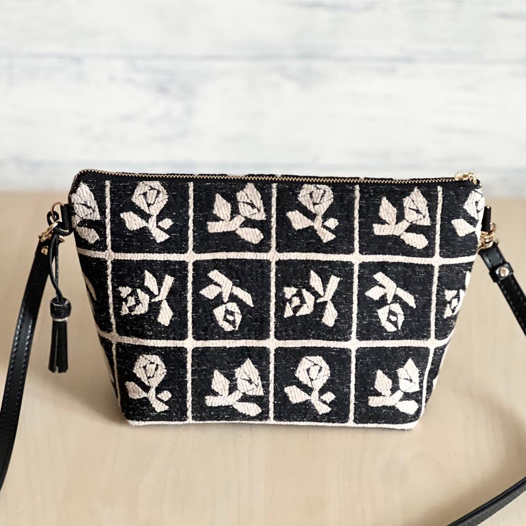 ミナペルホネンLulu small beigeショルダーバッグMB510-162