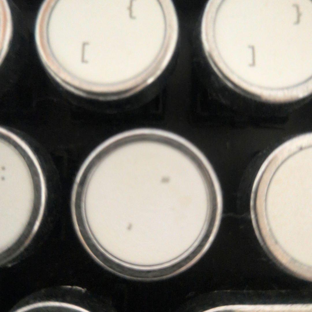 PENNA レトロタイプライター風キーボード（ワイヤレス）