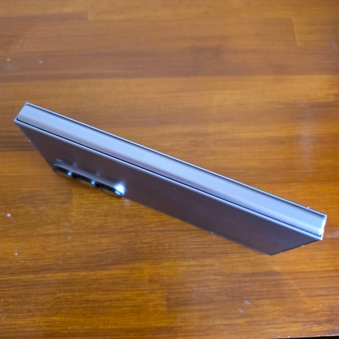 国内版Galaxy Z Fold6 本体 + USB-Cケーブル + ケース