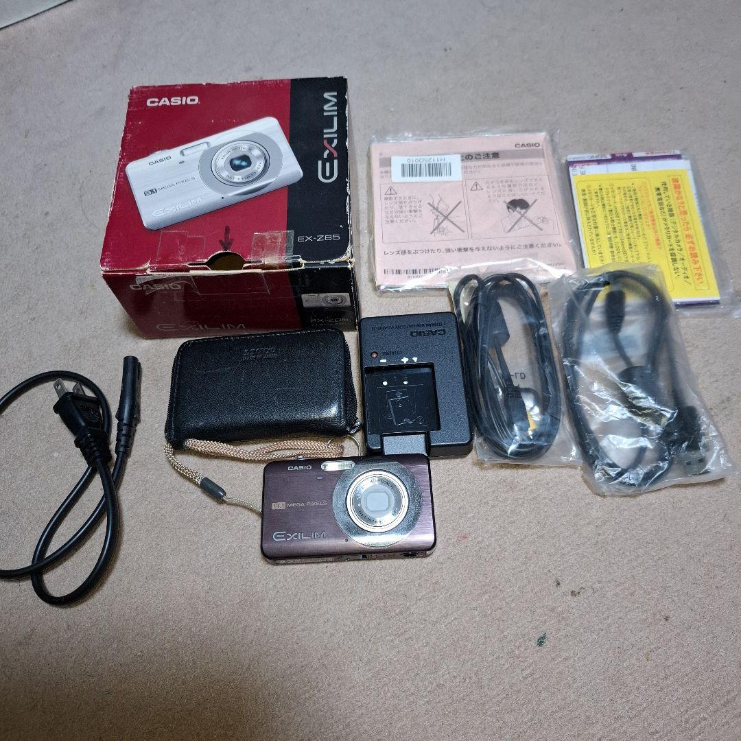 CASIO EXILIM EX-Z85 コンパクトデジタルカメラ