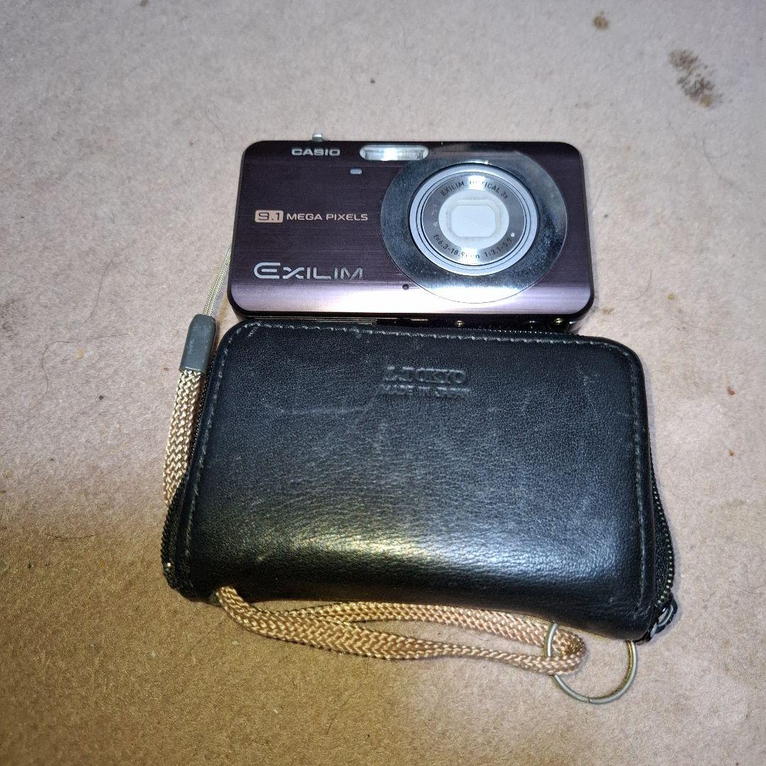 CASIO EXILIM EX-Z85 コンパクトデジタルカメラ