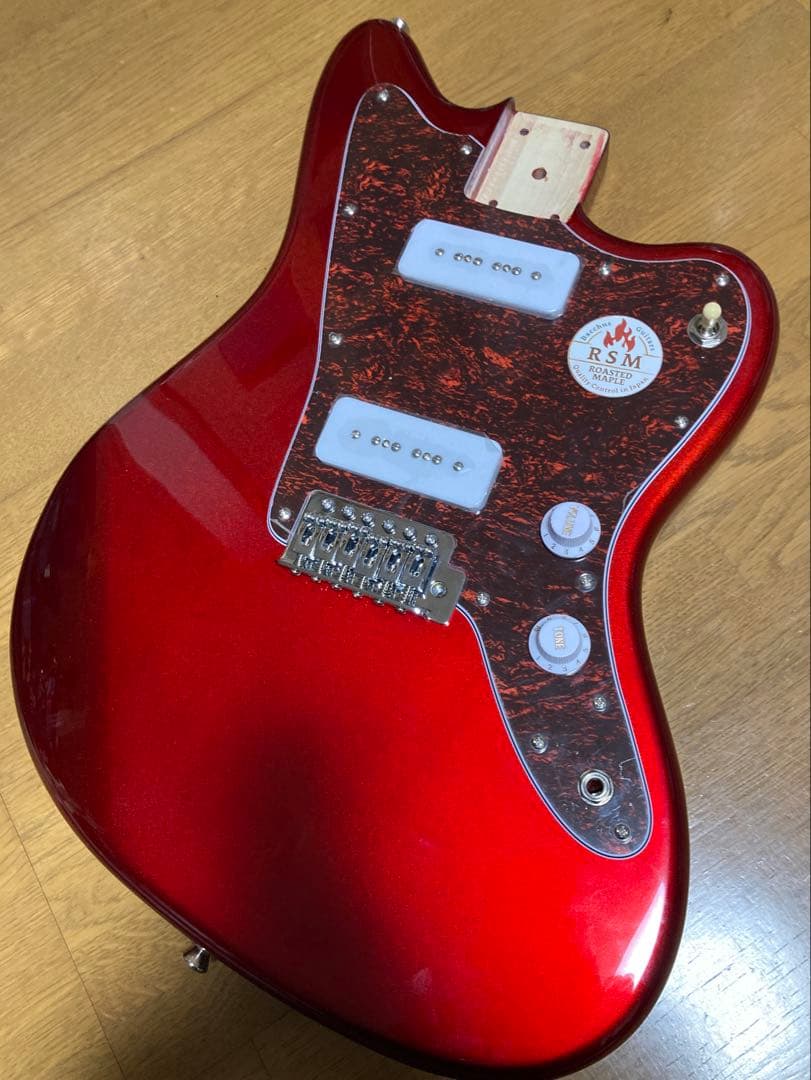 Bacchus ジャズマスター BJM-1-RSM CAR ボディのみ