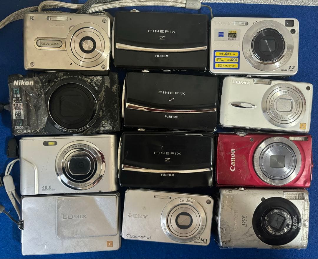 デジタルカメラ　12点セット