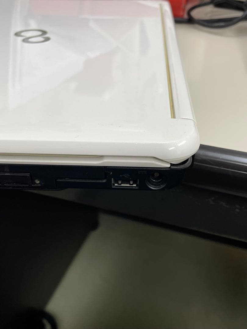 ジャンクFujitsu PC LIFEBOOK AH53/G FMVA53GWP