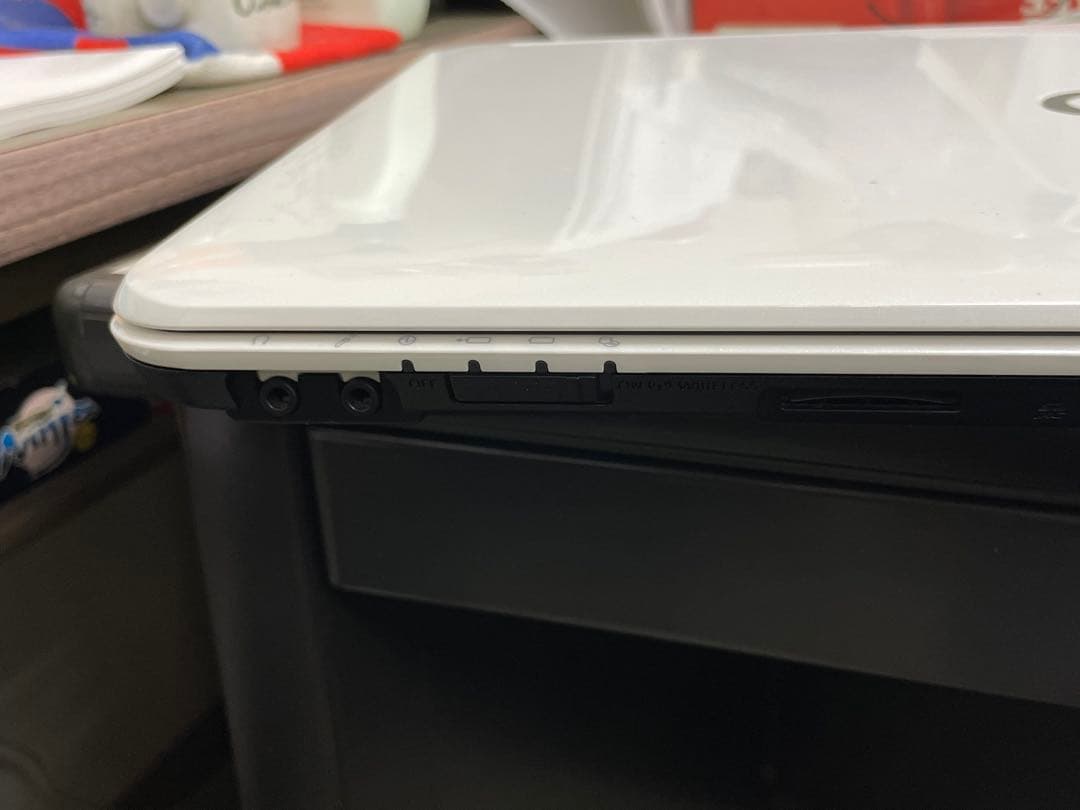 ジャンクFujitsu PC LIFEBOOK AH53/G FMVA53GWP