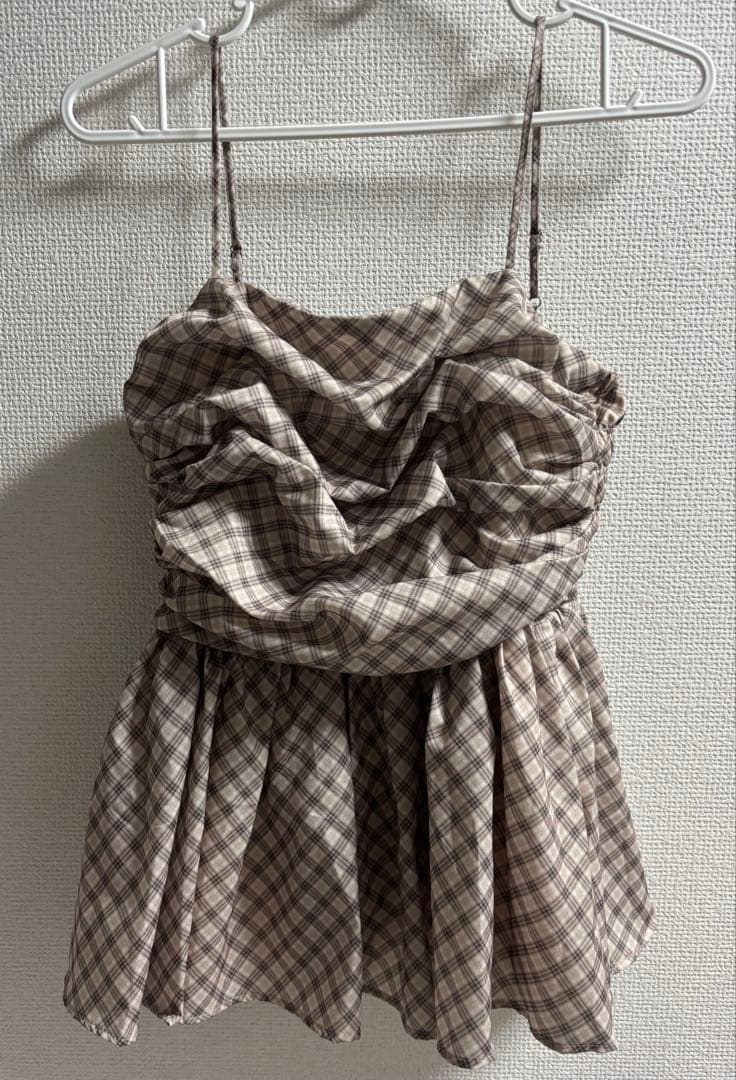 ミストレアス　Plaid Gathering Peplum Camisole