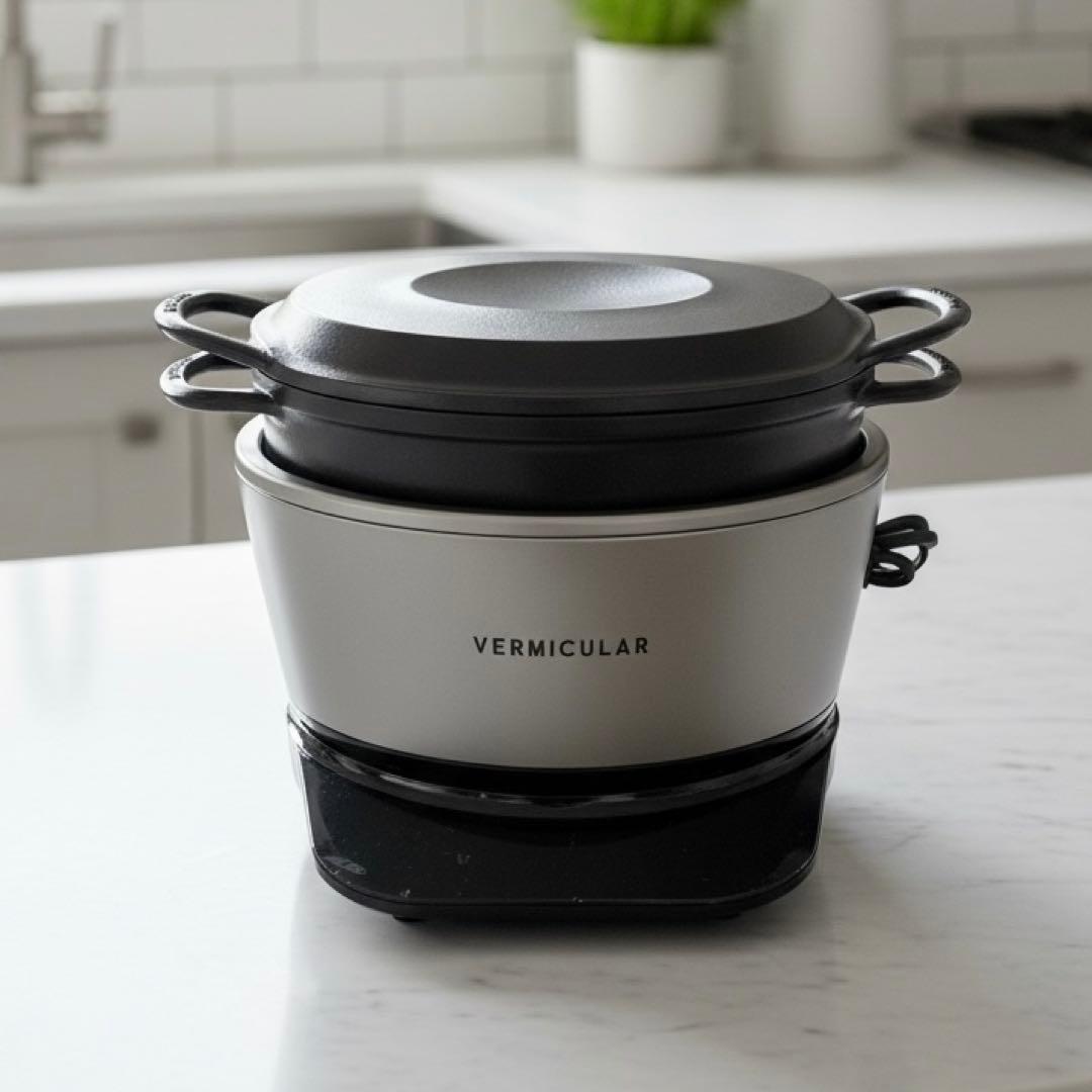 【美品】バーミキュラ ライスポット 5合炊き 炊飯器 RP23A-SV