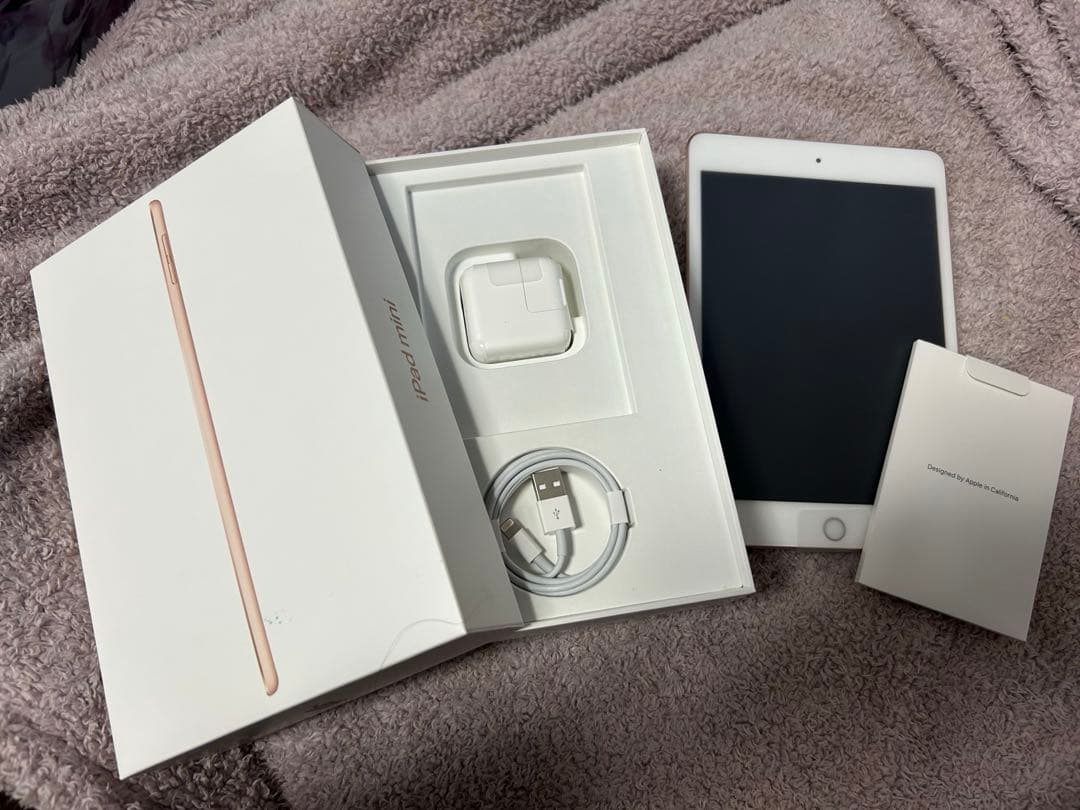 【新品未使用】iPad mini 第５世代　64GB セルラー