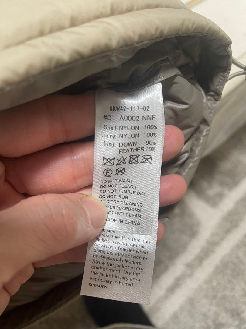 DANTON ベージュ ダウンベスト Mサイズ　一回しか