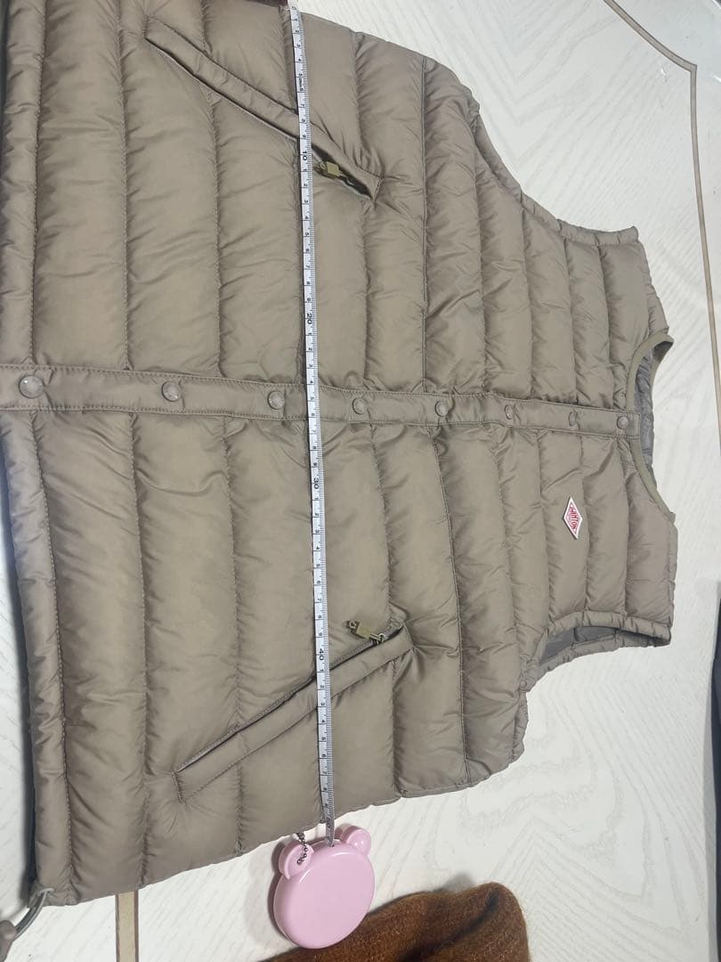 DANTON ベージュ ダウンベスト Mサイズ　一回しか