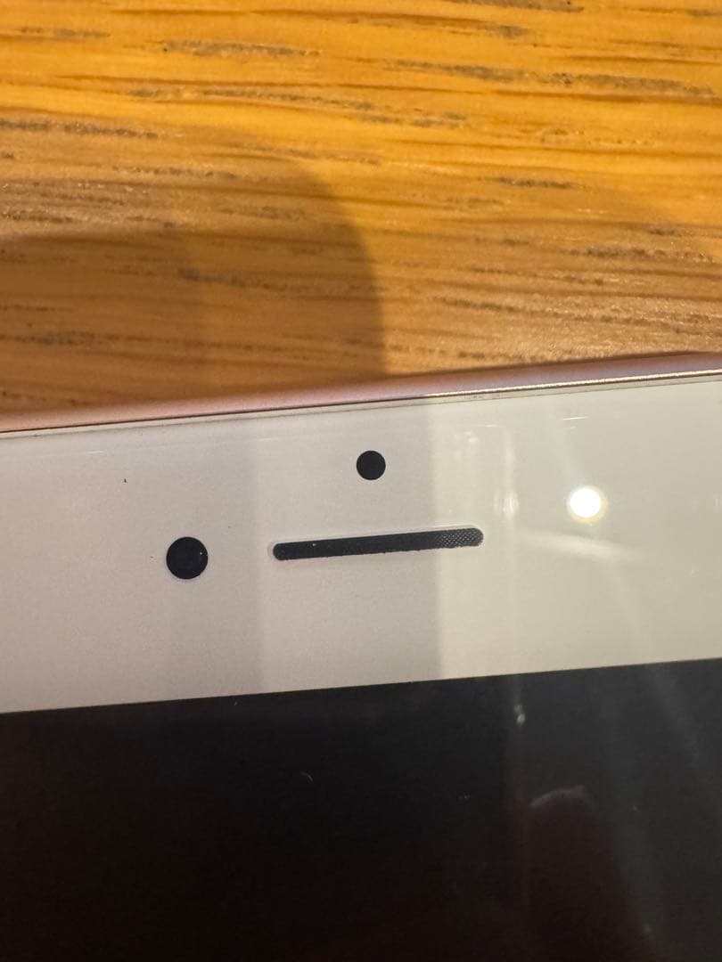 美品 Apple iPhone 8 ホワイト 64GB 80% 中古　本体